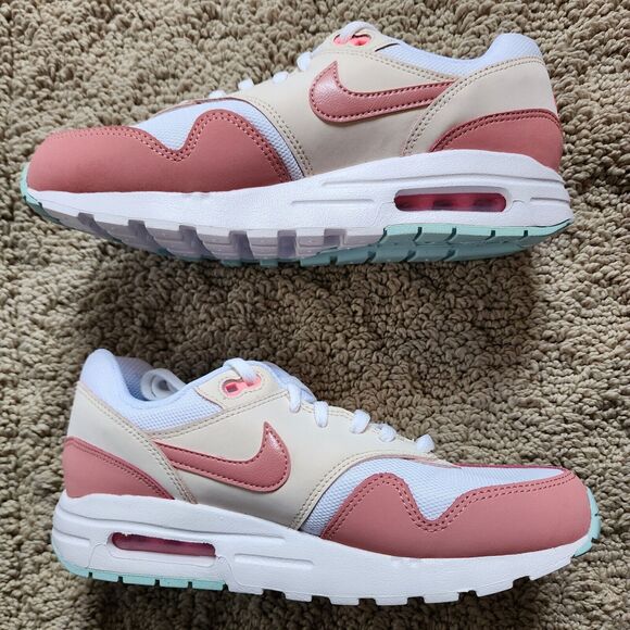 Nike Air Max 1 White Red Star Dust Guava Ice Brand New Sz 6.5Y - Picture 3 of 8